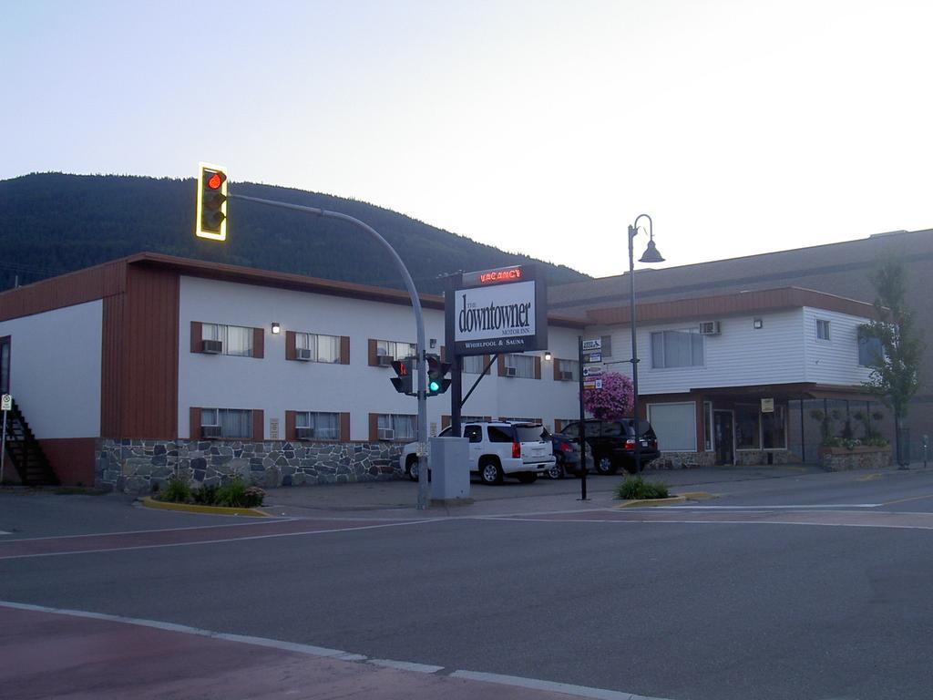 Downtowner Motor Inn Creston Exterior foto