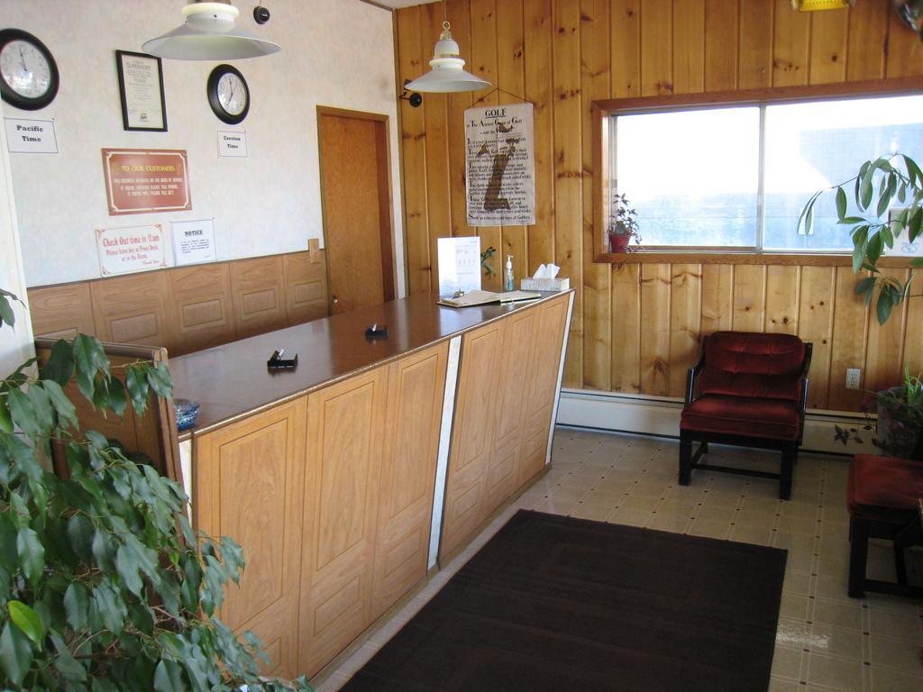 Downtowner Motor Inn Creston Exterior foto